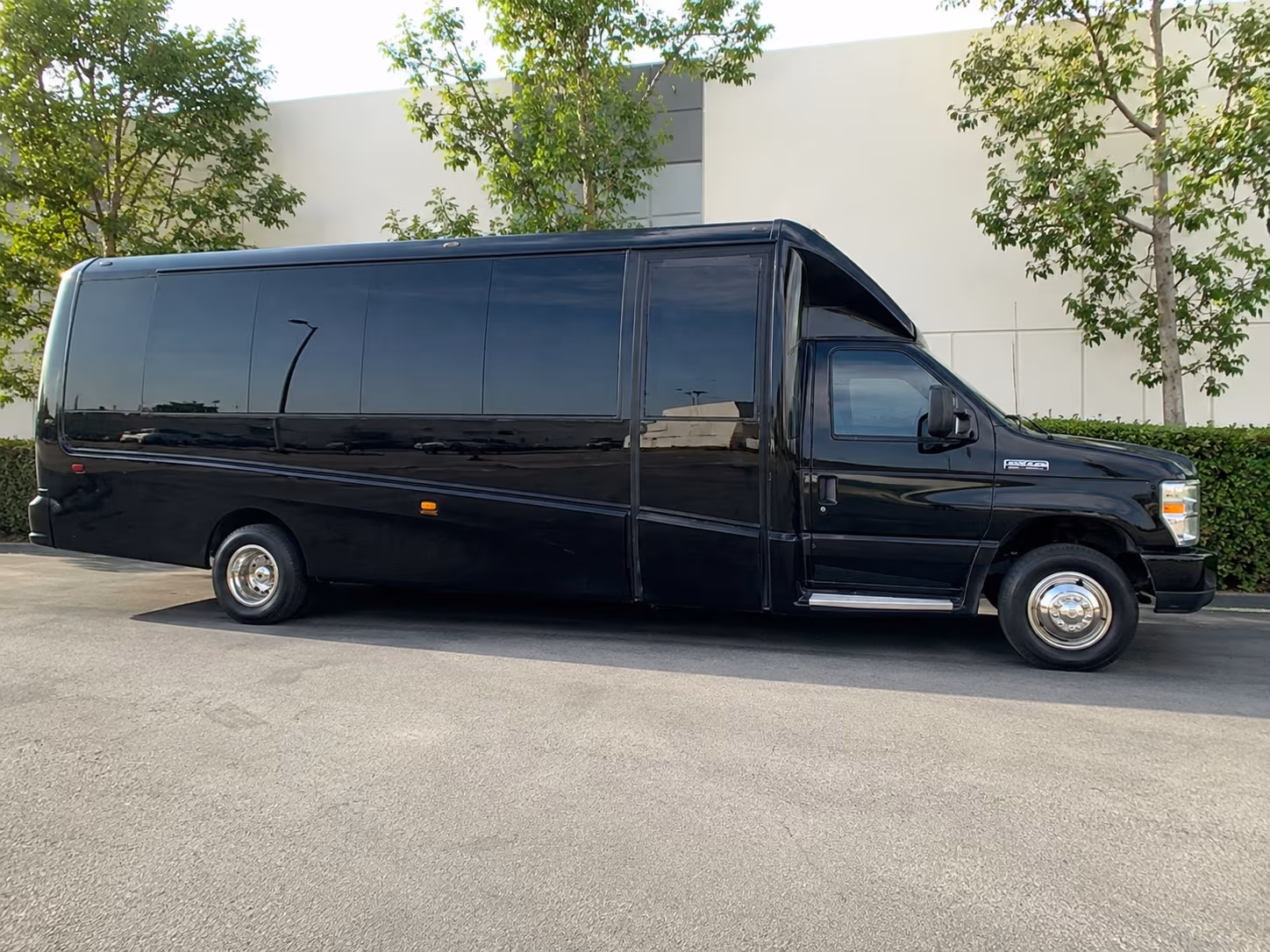 bus rentals for boston concert venues and td garden shows
