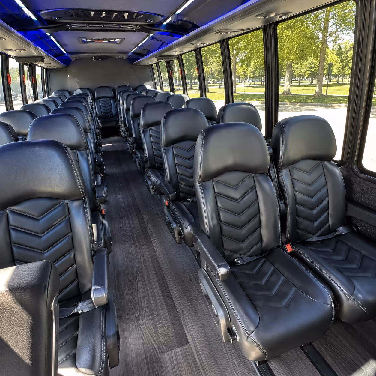 minibus rentals across new bedford and the southcoast for prom groups