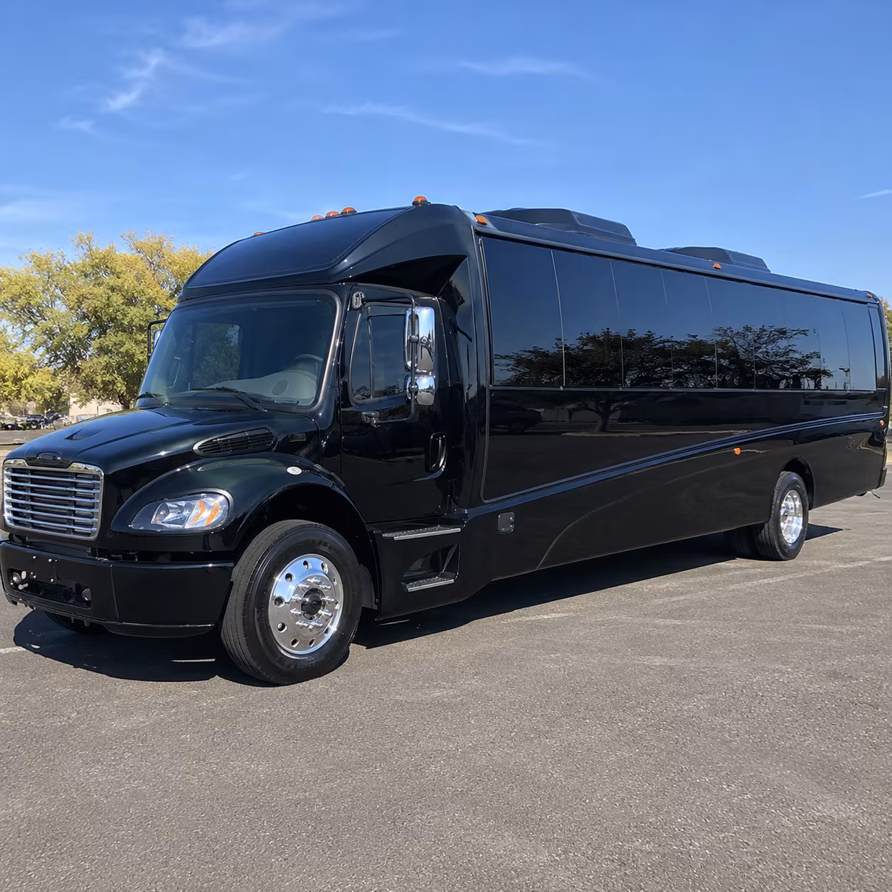 new bedford 18 passenger minibus