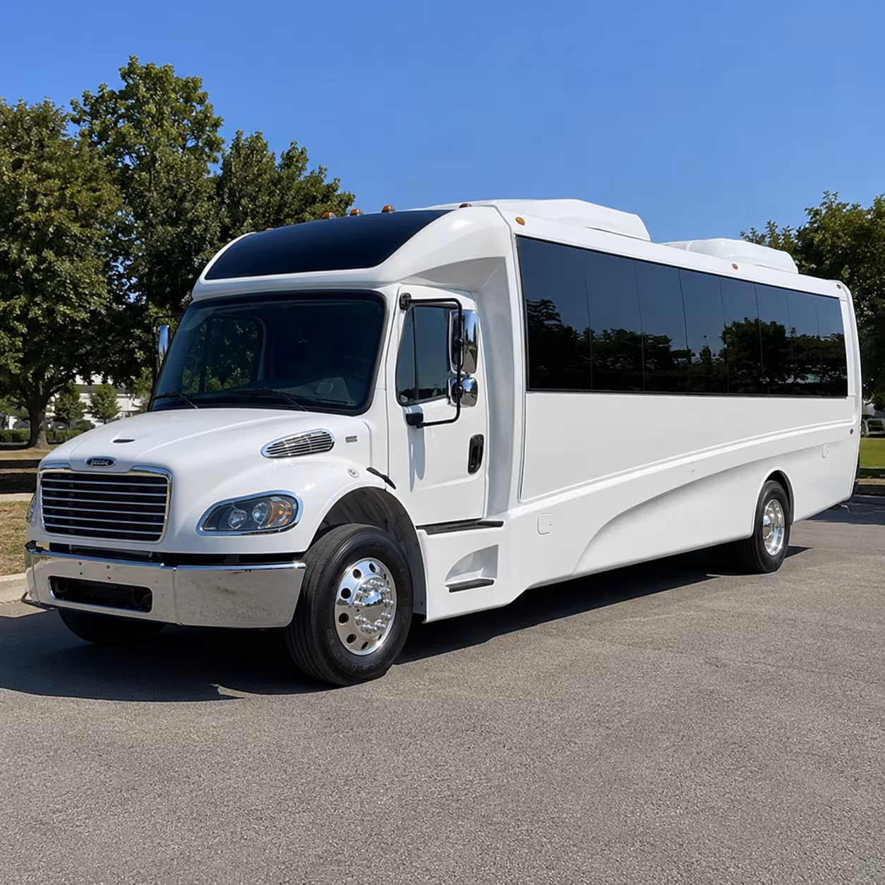new bedford 20 passenger minibus